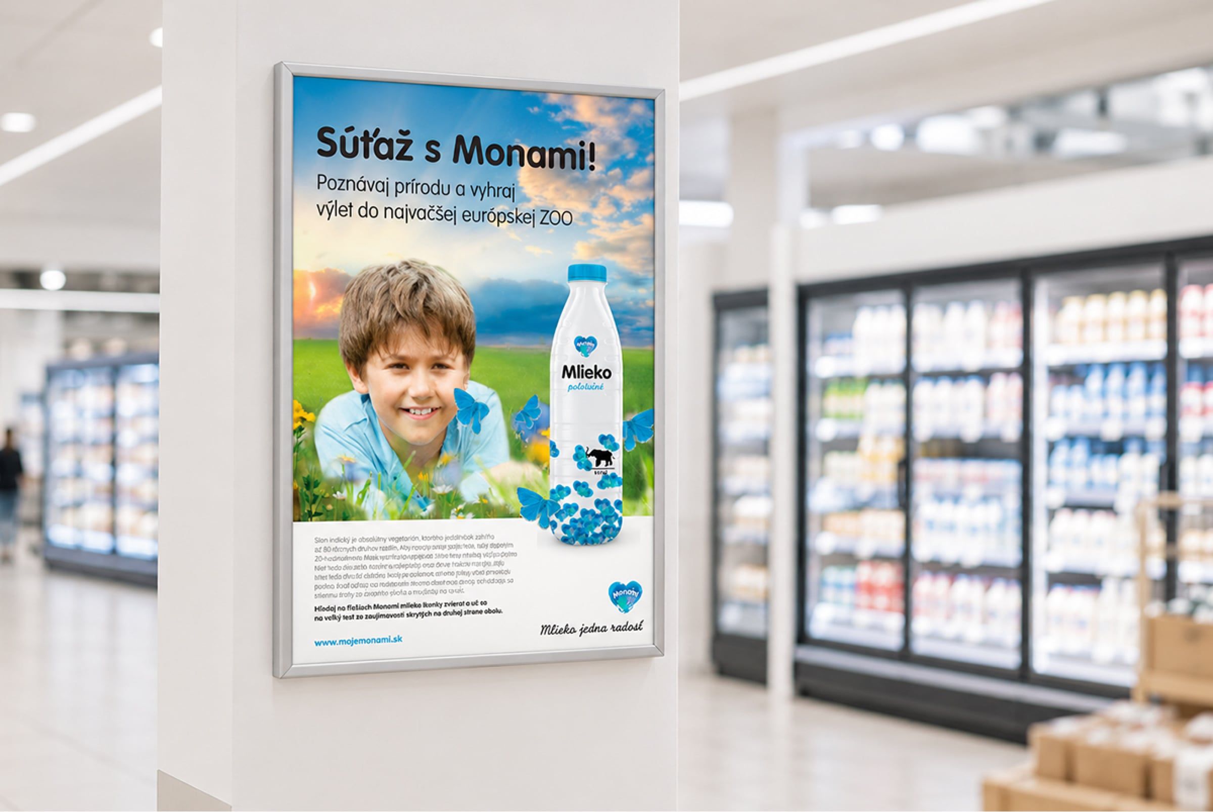 Tři plakáty kampaně Mmmm, mlieko! a soutěže s Monami